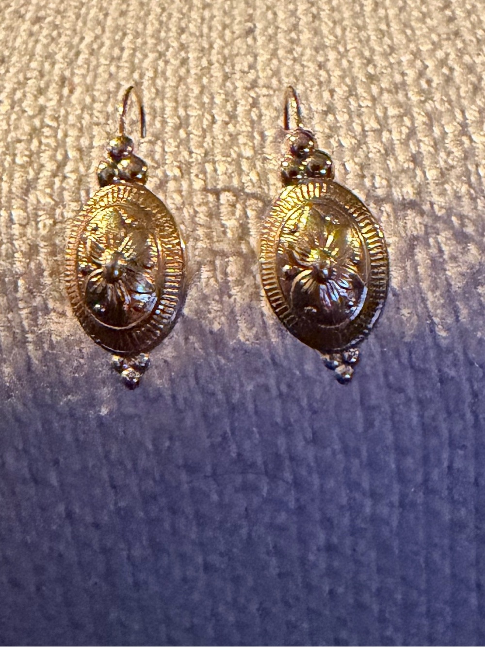 Victorian Revival style 14 karat yellow gold drop earrings -NEW - Picture 4 of 12